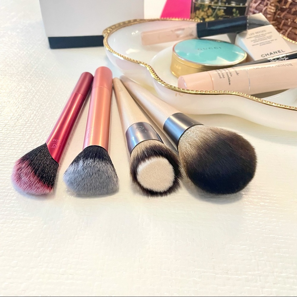 Set of 4 New Brushes